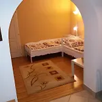 Bora Vendeghaz * אגר