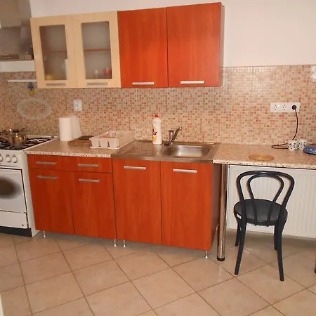 Bora Apartment Eger