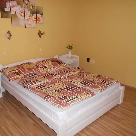 Apartment Bora