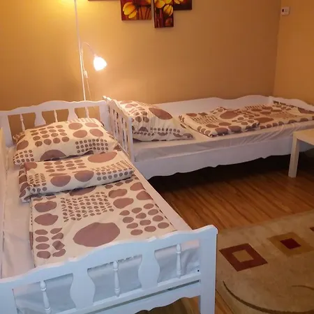 Bora Vendeghaz Erlau