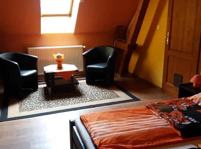 Bora Vendeghaz Apartment *